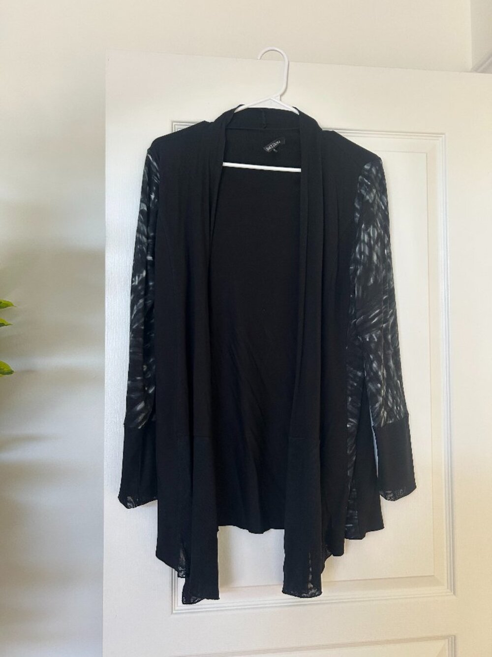ROKNKARMA Sweater with mesh detailing